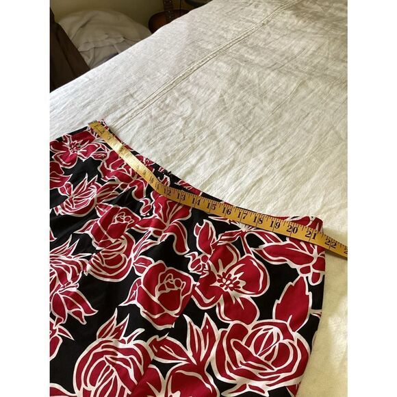 Rose Print Full Skirt 20W - Picture 4 of 9